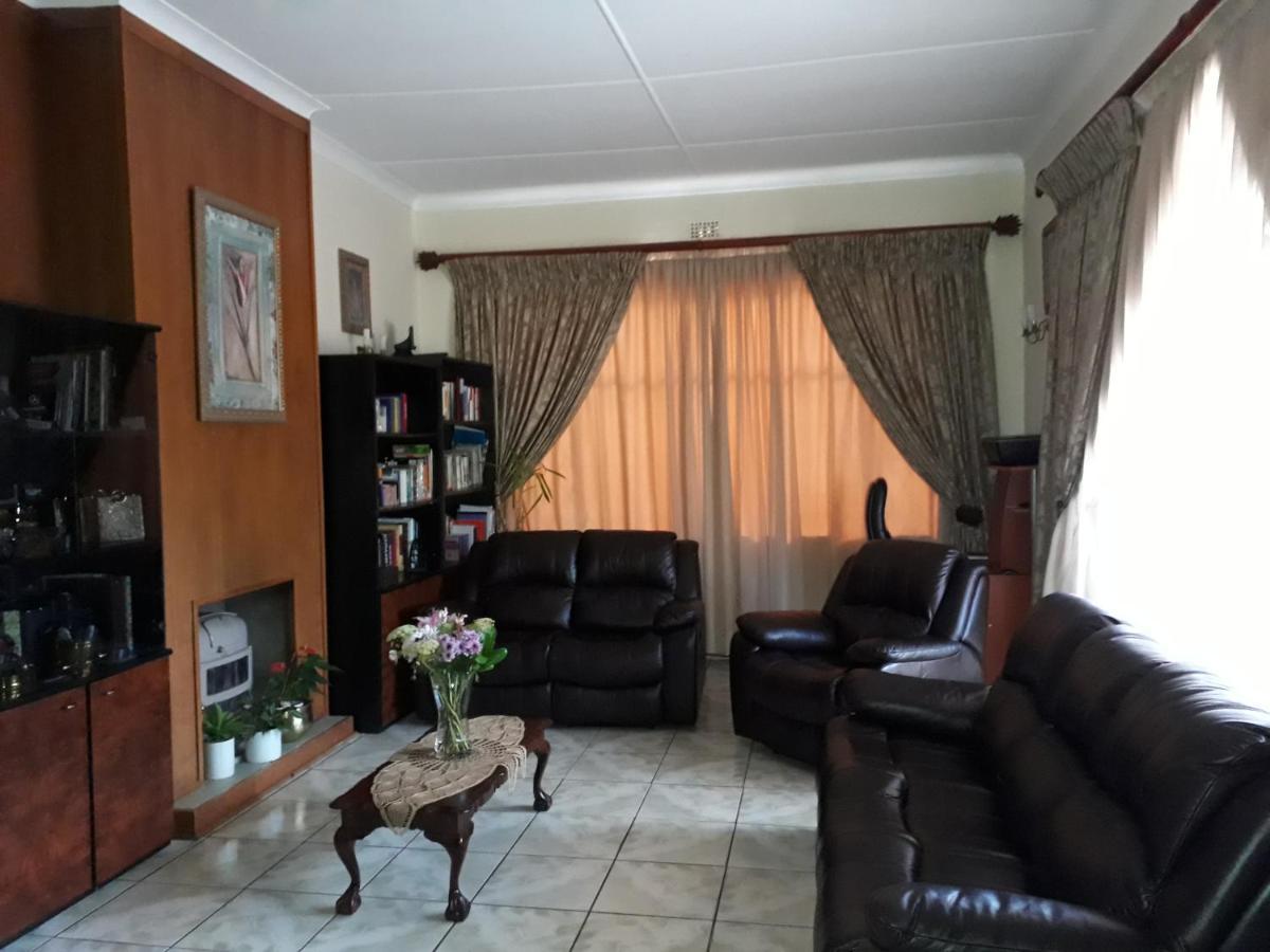 Upper Houghton Guesthouse Johannesburg Dış mekan fotoğraf